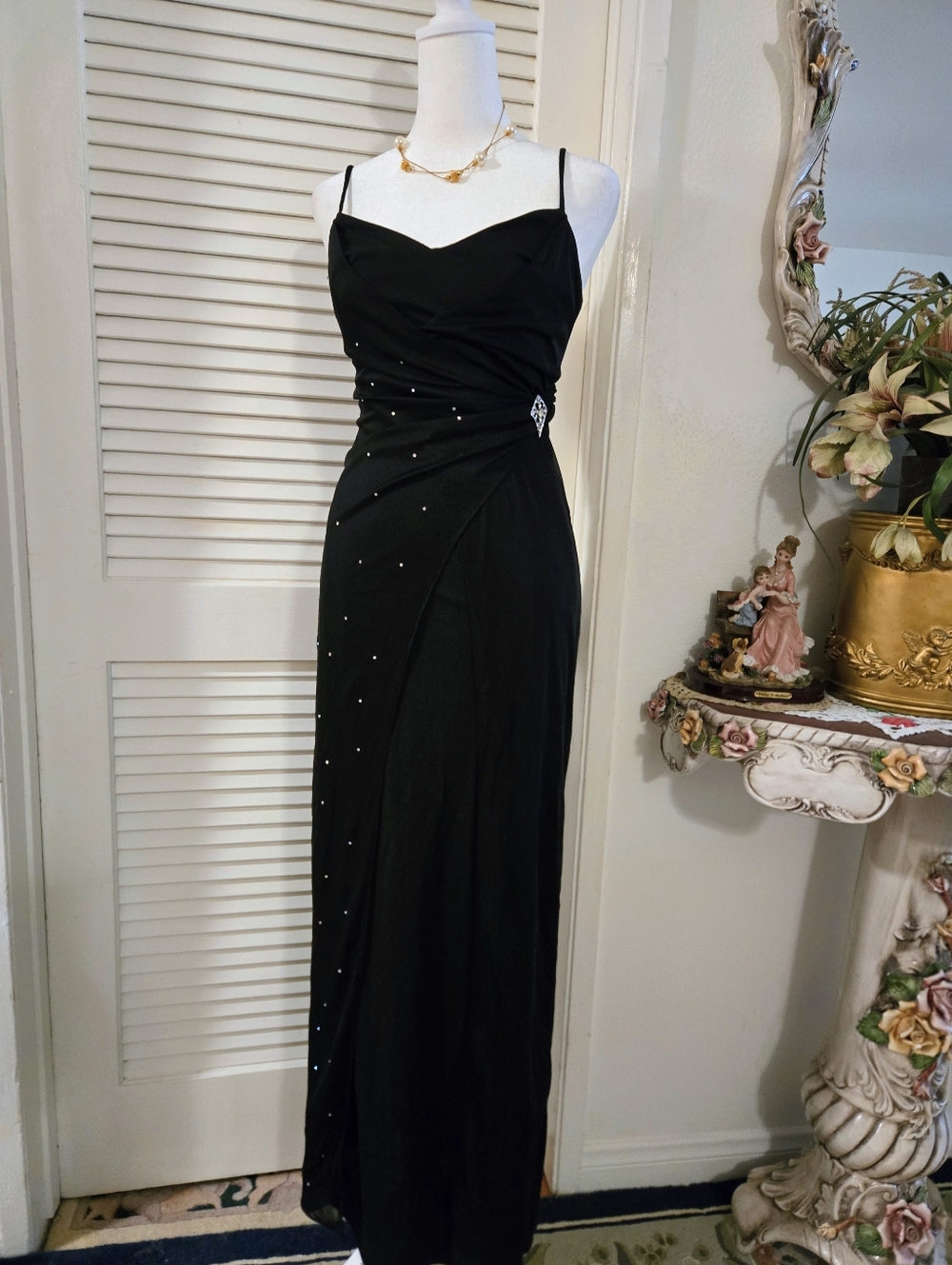 Eureka Elegant Black Evening Gown with Delicate Embellishments Size XS